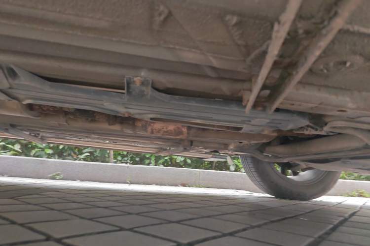 Used FORTHING Joyear X5 2015 1.6L Manual Luxury Model Chassis Rear Right