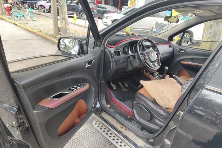 Used FORTHING Joyear X5 2015 1.6L Manual Luxury Model Driver Seat