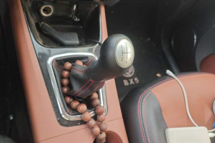 Used FORTHING Joyear X5 2015 1.6L Manual Luxury Model Gear Lever