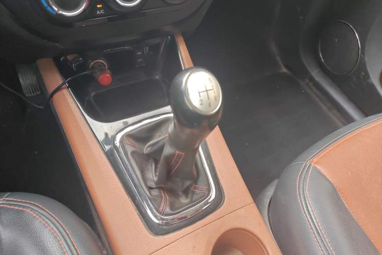 Used FORTHING Joyear X5 2015 1.6L Manual Luxury Model Gear Lever