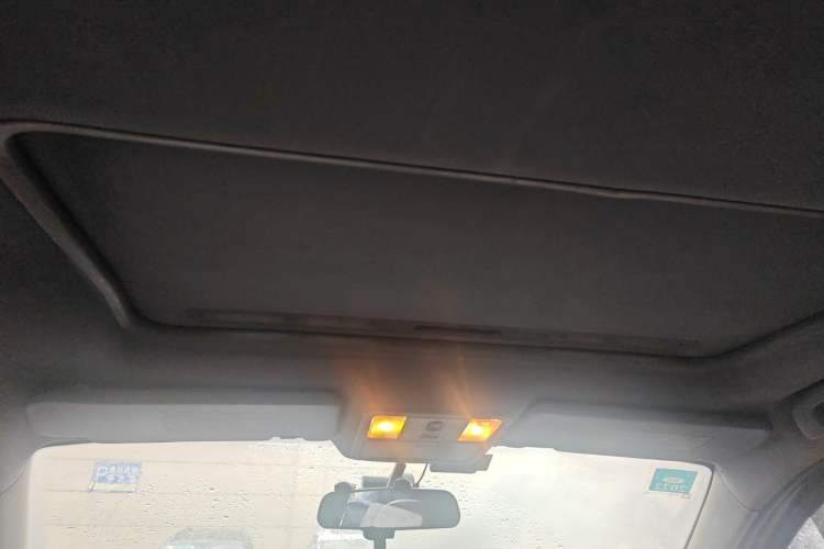 Used FORTHING Joyear X5 2015 1.6L Manual Luxury Model Headliner