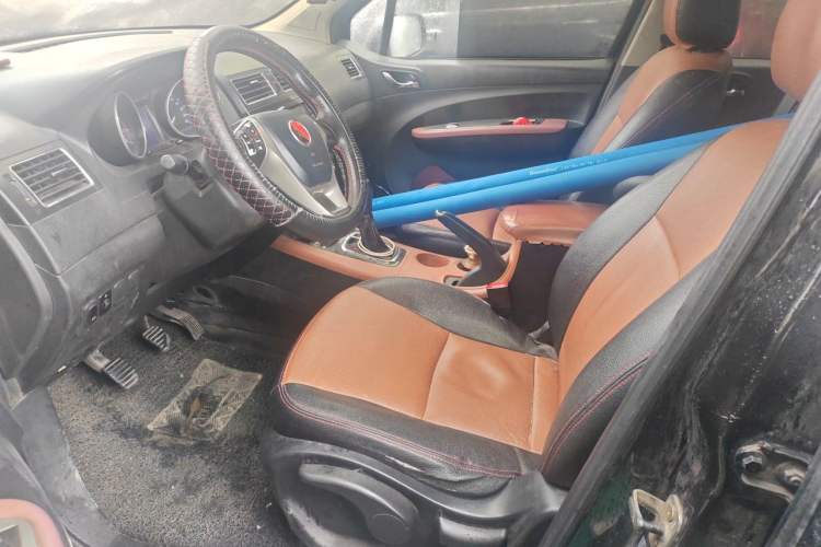 Used FORTHING Joyear X5 2015 1.6L Manual Luxury Model Left Front Seat