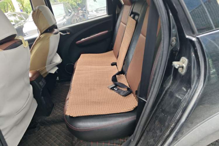 Used FORTHING Joyear X5 2015 1.6L Manual Luxury Model Left Rear Seat