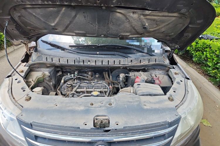 Used FORTHING Joyear X5 2015 1.6L Manual Luxury Model Engine Bay