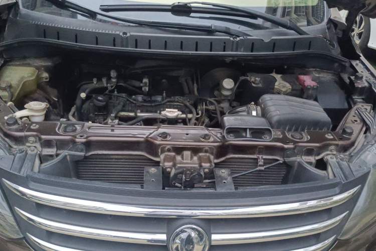 Used FORTHING Joyear X5 2015 1.6L Manual Luxury Model Engine Bay
