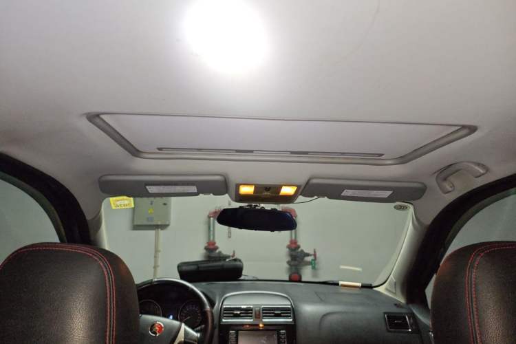 Used FORTHING Joyear X5 2015 1.6L Manual Luxury Model Headliner