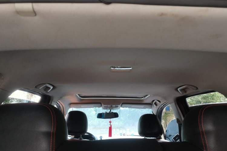 Used FORTHING Joyear X5 2015 1.6L Manual Luxury Model Headliner