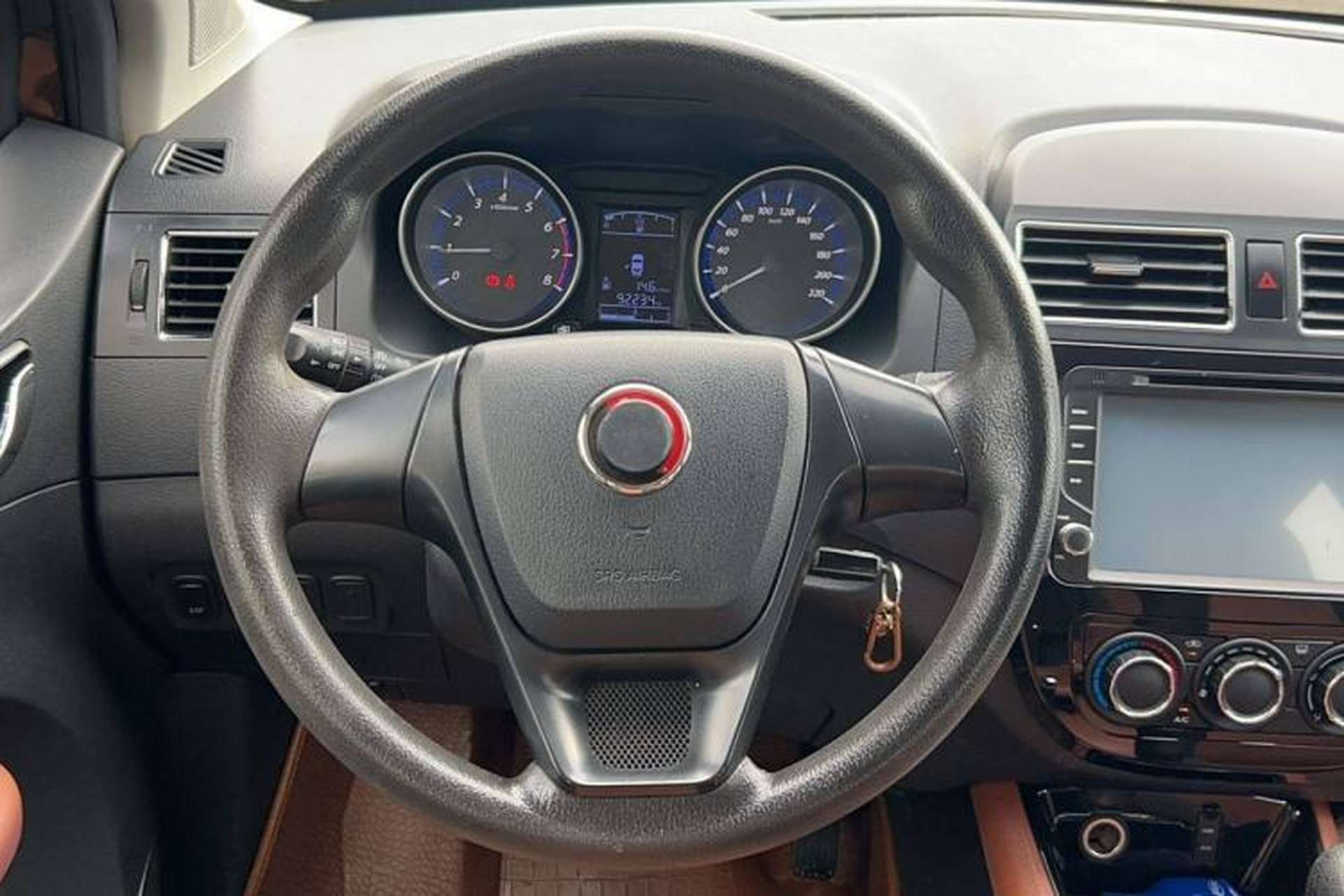 Used FORTHING Joyear X5 2015 1.6L Manual Luxury Model Interior 2
