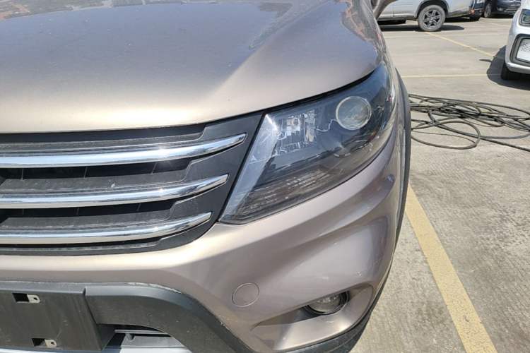 Used FORTHING Joyear X5 2015 1.6L Manual Luxury Model Left Front Headlight