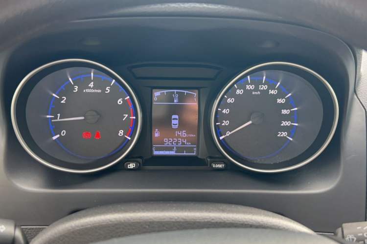 Used FORTHING Joyear X5 2015 1.6L Manual Luxury Model Odometer Close Up
