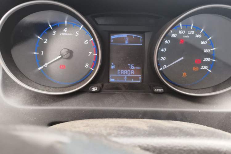 Used FORTHING Joyear X5 2015 1.6L Manual Luxury Model Odometer Close Up