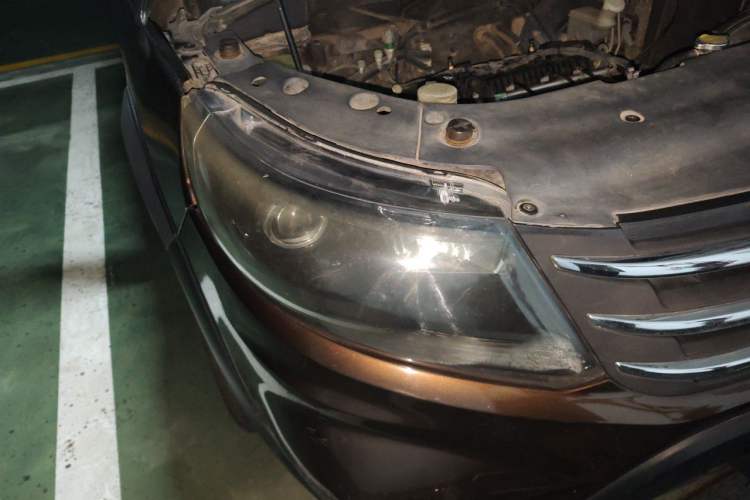 Used FORTHING Joyear X5 2015 1.6L Manual Luxury Model Right Front Headlight