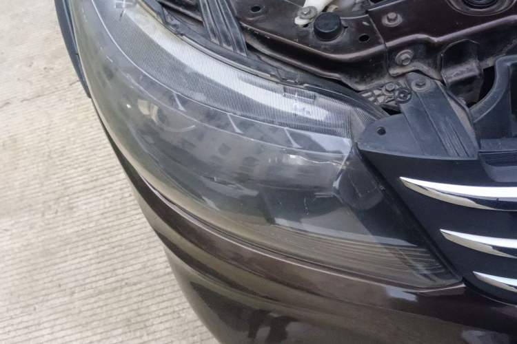 Used FORTHING Joyear X5 2015 1.6L Manual Luxury Model Right Front Headlight