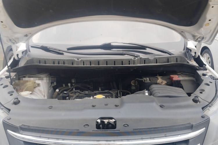 Used FORTHING Joyear X5 2015 1.6L Manual Luxury Model Engine Bay