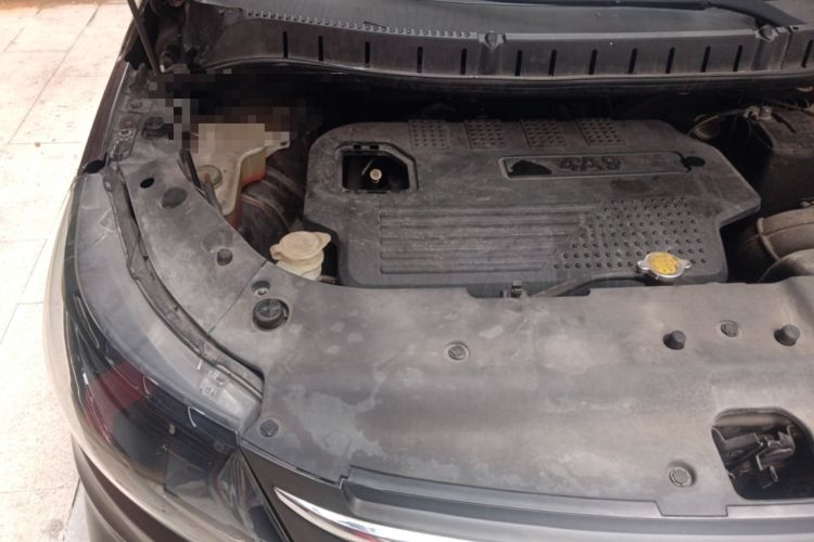 Used FORTHING Joyear X5 2015 1.6L Manual Luxury Model Engine Bay Right