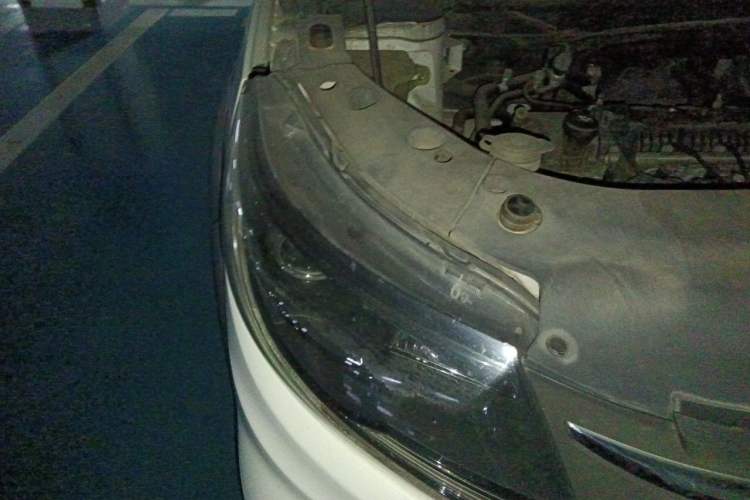 Used FORTHING Joyear X5 2015 1.6L Manual Luxury Model Engine Bay Right