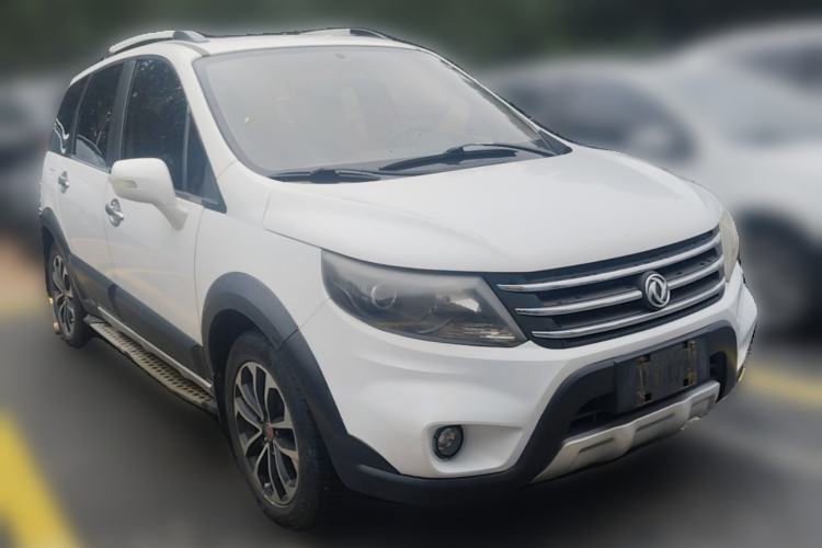 Used FORTHING Joyear X5 2015 1.6L Manual Luxury Model Front Right 45 Deg