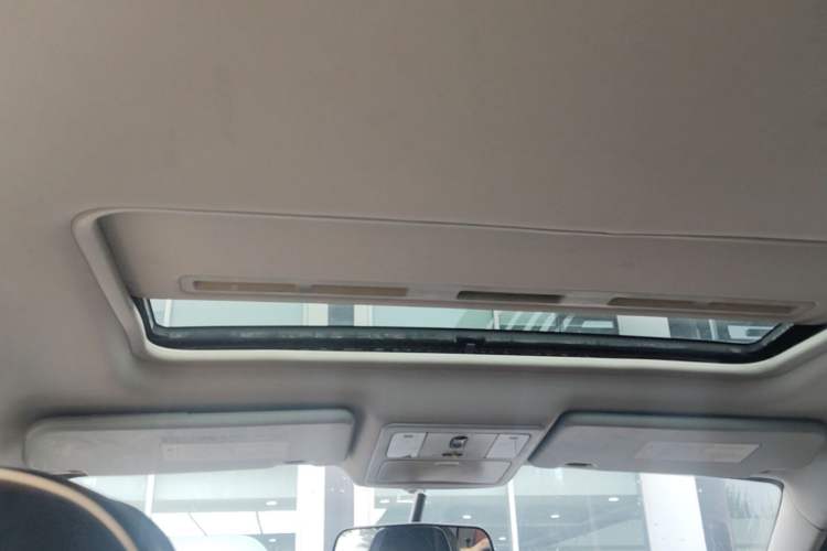 Used FORTHING Joyear X5 2015 1.6L Manual Luxury Model Headliner
