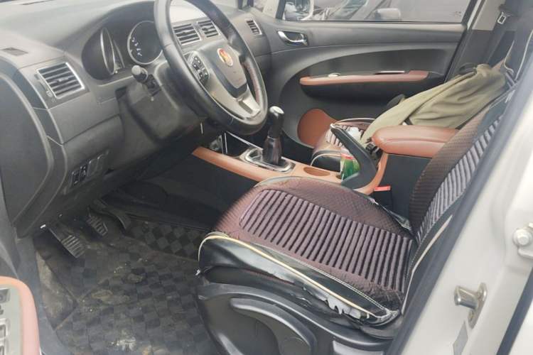 Used FORTHING Joyear X5 2015 1.6L Manual Luxury Model Left Front Seat