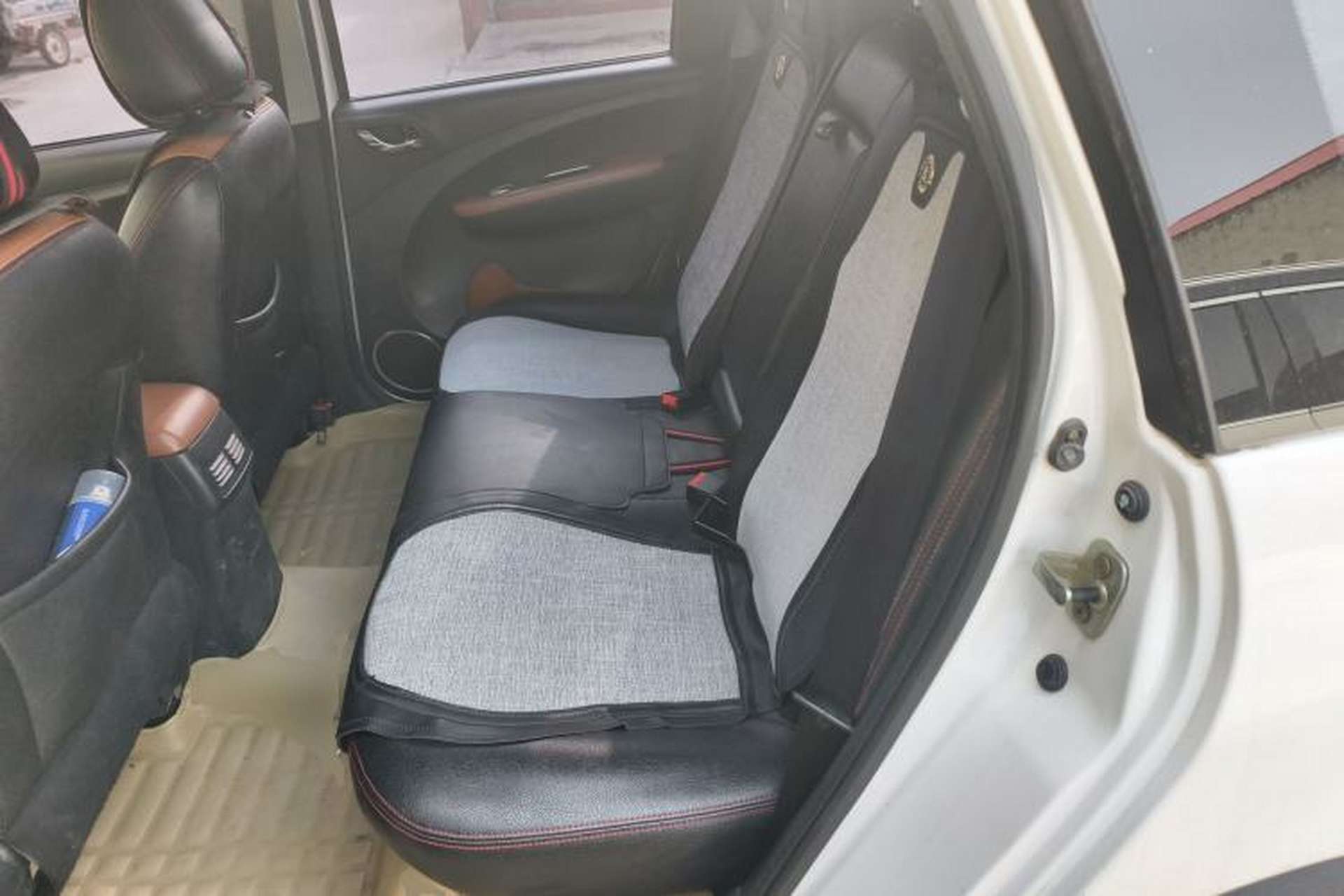 Used FORTHING Joyear X5 2015 1.6L Manual Luxury Model Left Rear Seat