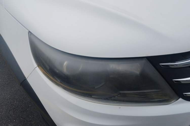 Used FORTHING Joyear X5 2015 1.6L Manual Luxury Model Right Front Headlight
