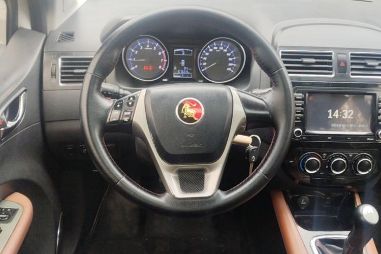 Used FORTHING Joyear X5 2015 1.6L Manual Luxury Model Steering Wheel