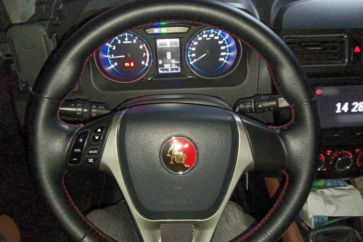 Used FORTHING Joyear X5 2015 1.6L Manual Luxury Model Steering Wheel