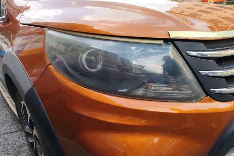 Used FORTHING Joyear X5 2015 1.6L Manual Luxury Model Right Front Headlight