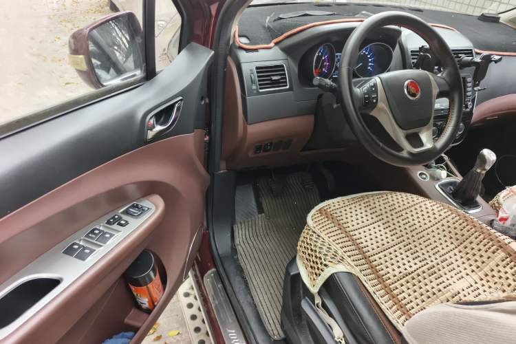 Used FORTHING Joyear X5 2015 1.6L Manual Luxury Model Driver Seat