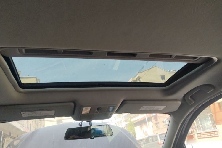 Used FORTHING Joyear X5 2015 1.6L Manual Luxury Model Headliner