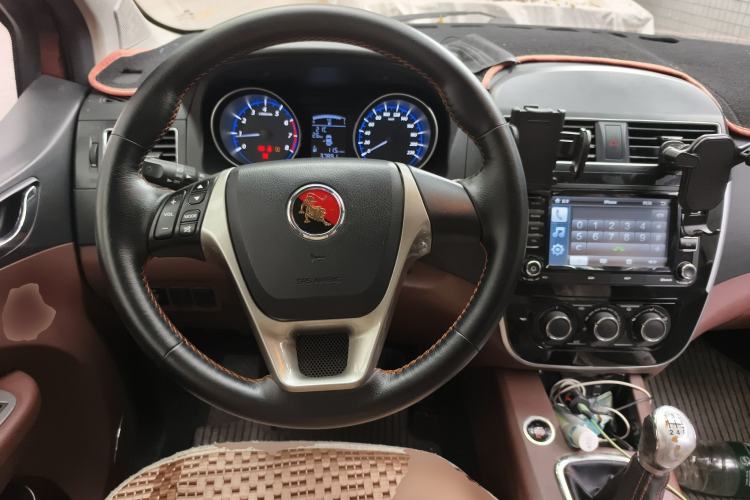 Used FORTHING Joyear X5 2015 1.6L Manual Luxury Model Steering Wheel
