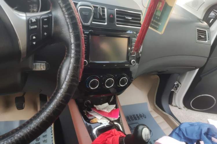 Used FORTHING Joyear X5 2015 1.6L Manual Luxury Model Audio And AC Panel