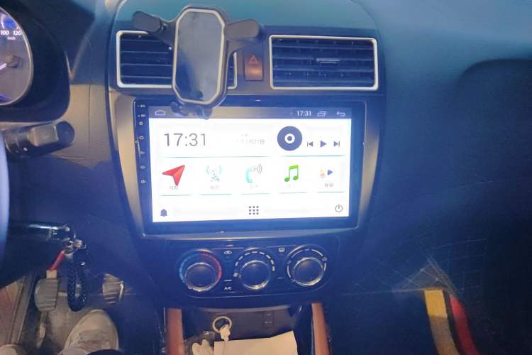 Used FORTHING Joyear X5 2015 1.6L Manual Luxury Model Audio And AC Panel