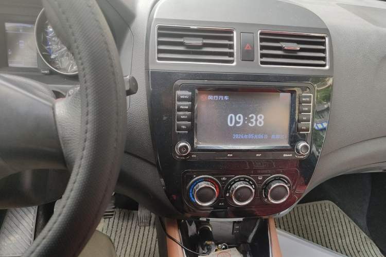 Used FORTHING Joyear X5 2015 1.6L Manual Luxury Model Audio And AC Panel