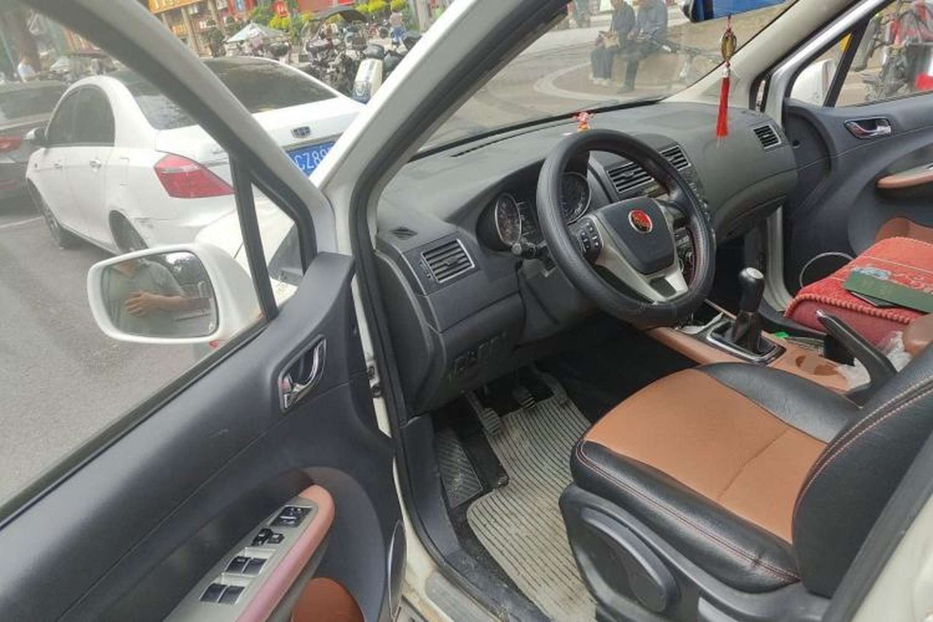 Used FORTHING Joyear X5 2015 1.6L Manual Luxury Model Driver Seat