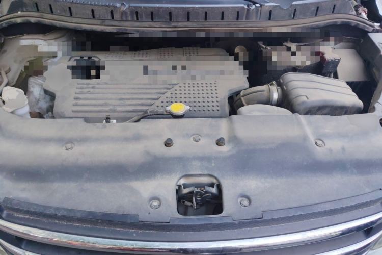 Used FORTHING Joyear X5 2015 1.6L Manual Luxury Model Engine Bay