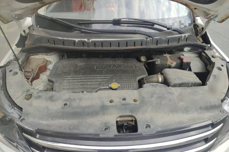 Used FORTHING Joyear X5 2015 1.6L Manual Luxury Model Engine Bay
