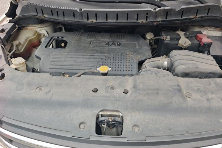 Used FORTHING Joyear X5 2015 1.6L Manual Luxury Model Engine Bay