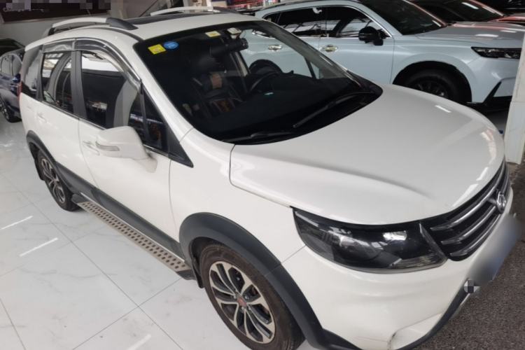 Used FORTHING Joyear X5 2015 1.6L Manual Luxury Model Front Right 45 Deg