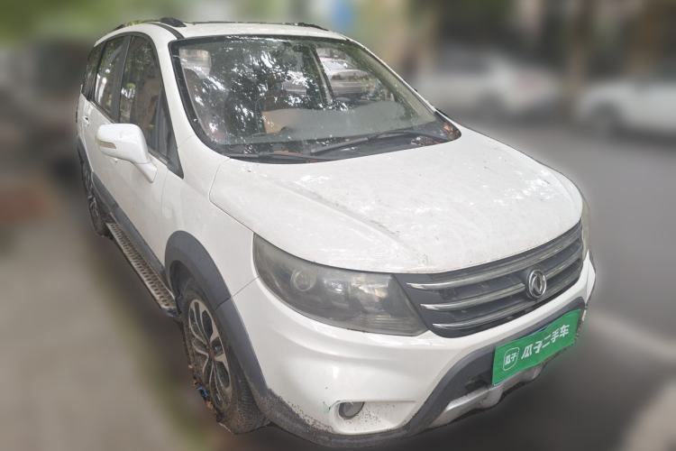 Used FORTHING Joyear X5 2015 1.8T Manual Luxury Model Front Right 45 Deg