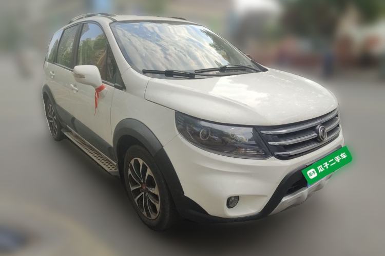 Used FORTHING Joyear X5 2015 1.6L Manual Luxury Model Front Right 45 Deg