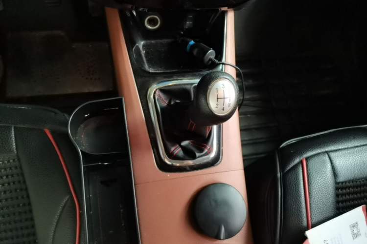 Used FORTHING Joyear X5 2015 1.6L Manual Luxury Model Gear Lever
