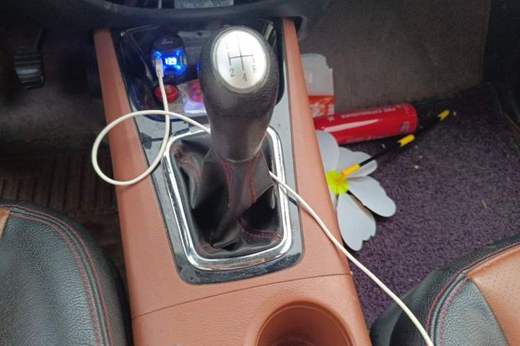 Used FORTHING Joyear X5 2015 1.6L Manual Luxury Model Gear Lever