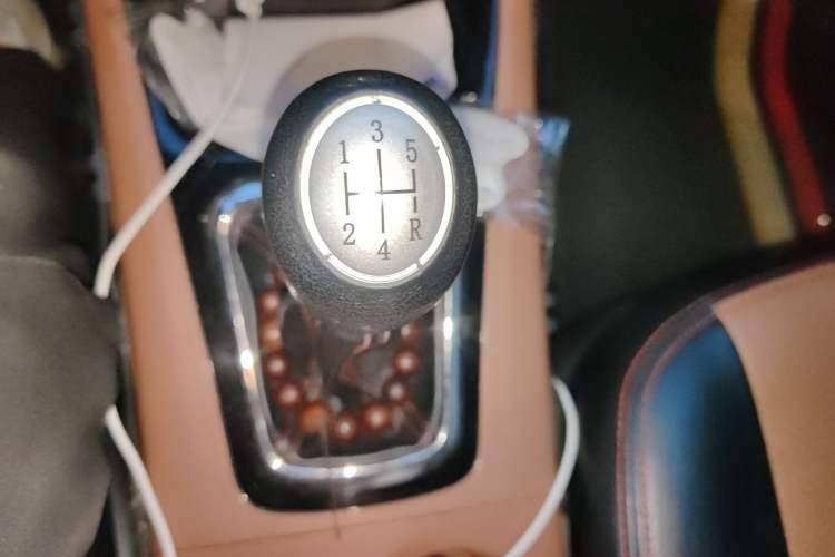 Used FORTHING Joyear X5 2015 1.6L Manual Luxury Model Gear Lever
