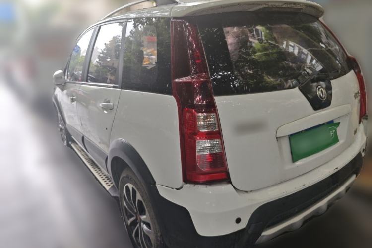 Used FORTHING Joyear X5 2015 1.8T Manual Luxury Model Rear Left 45 Deg