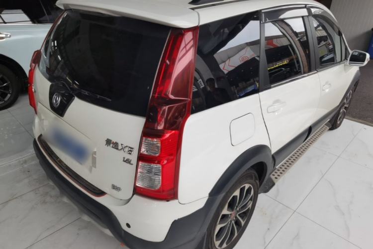 Used FORTHING Joyear X5 2015 1.6L Manual Luxury Model Rear Right 45 Deg