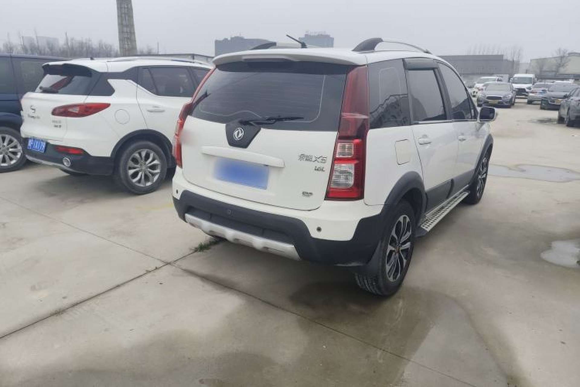 Used FORTHING Joyear X5 2015 1.6L Manual Luxury Model Rear Right 45 Deg