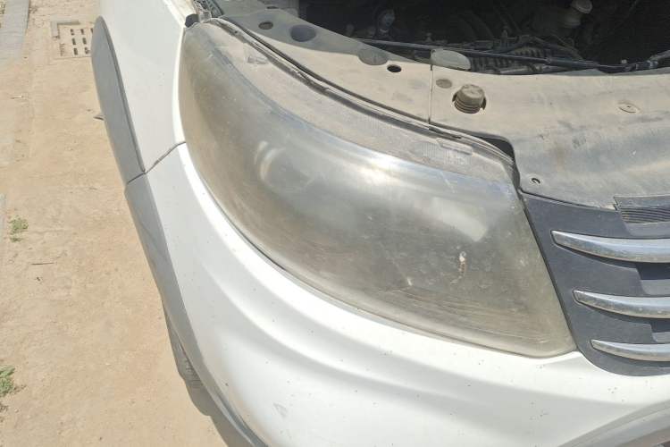 Used FORTHING Joyear X5 2015 1.6L Manual Luxury Model Right Front Headlight