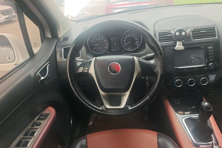 Used FORTHING Joyear X5 2015 1.6L Manual Luxury Model Steering Wheel