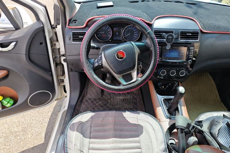Used FORTHING Joyear X5 2015 1.6L Manual Luxury Model Steering Wheel